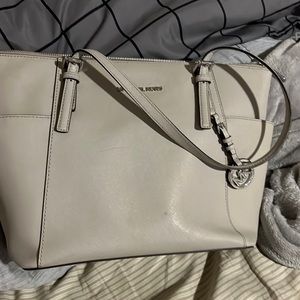 Michael Kors tote